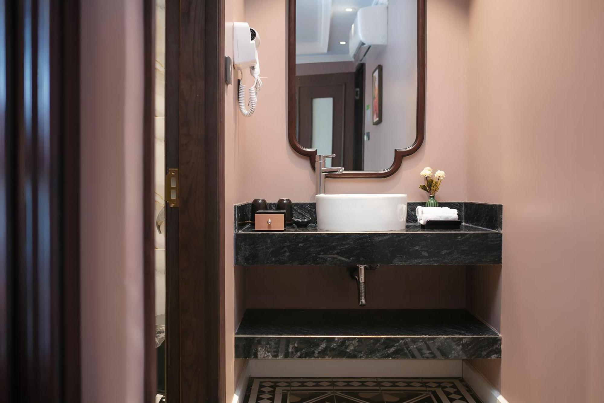 Acoustic Premium Hotel & Spa Ανόι Εξωτερικό φωτογραφία