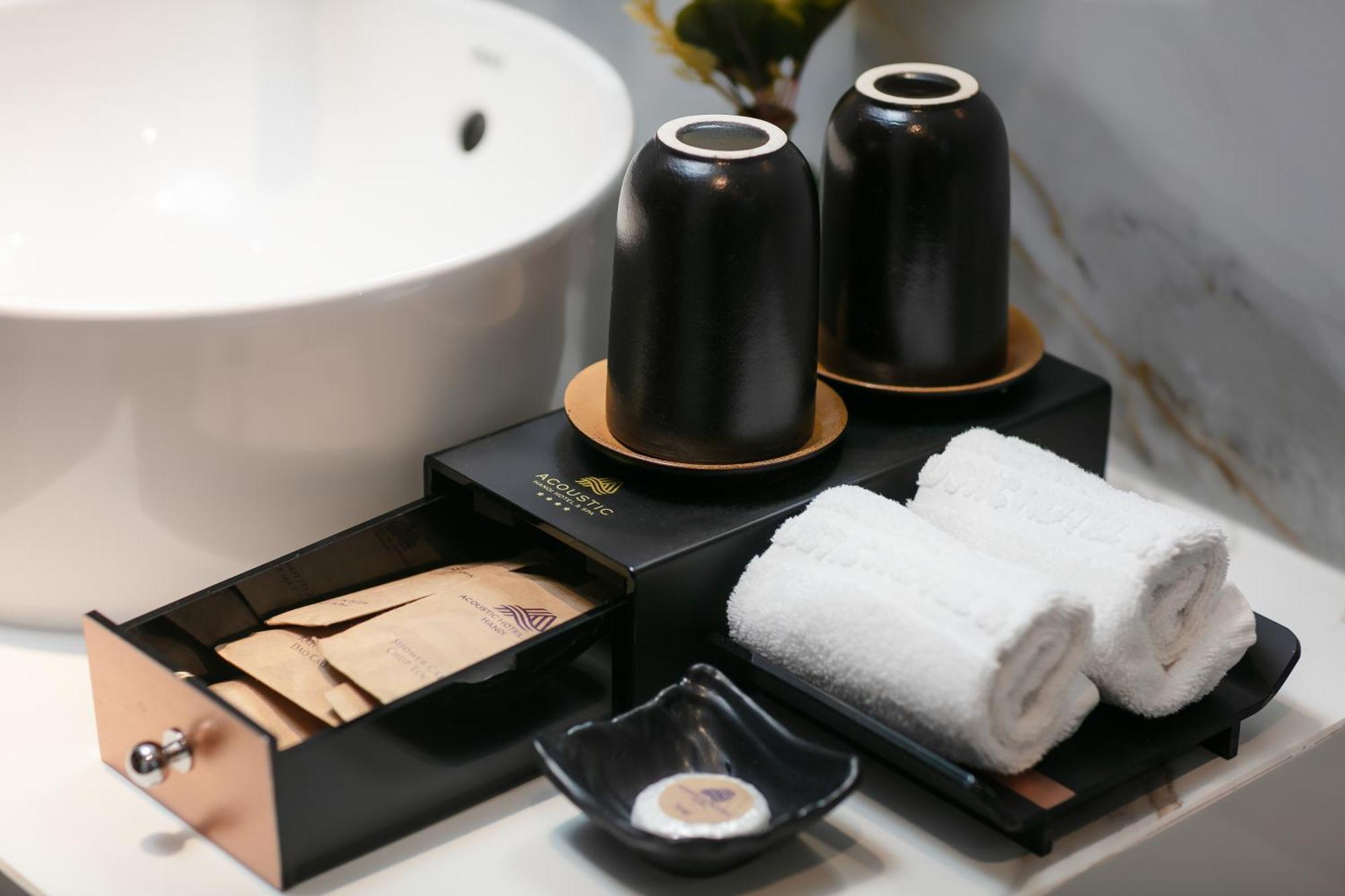 Acoustic Premium Hotel & Spa Ανόι Εξωτερικό φωτογραφία